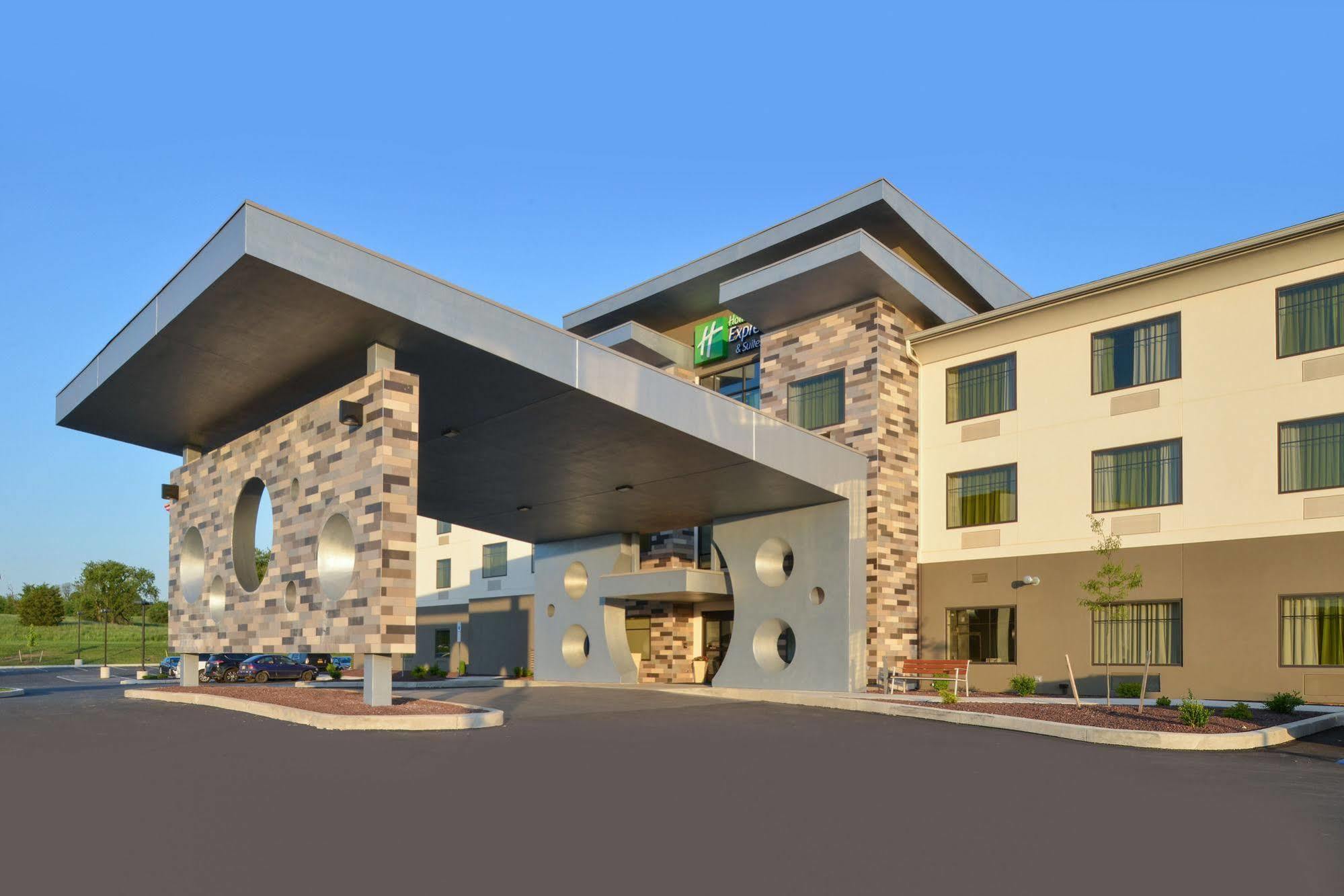 Holiday Inn Express & Suites Shippensburg By Ihg Exteriér fotografie
